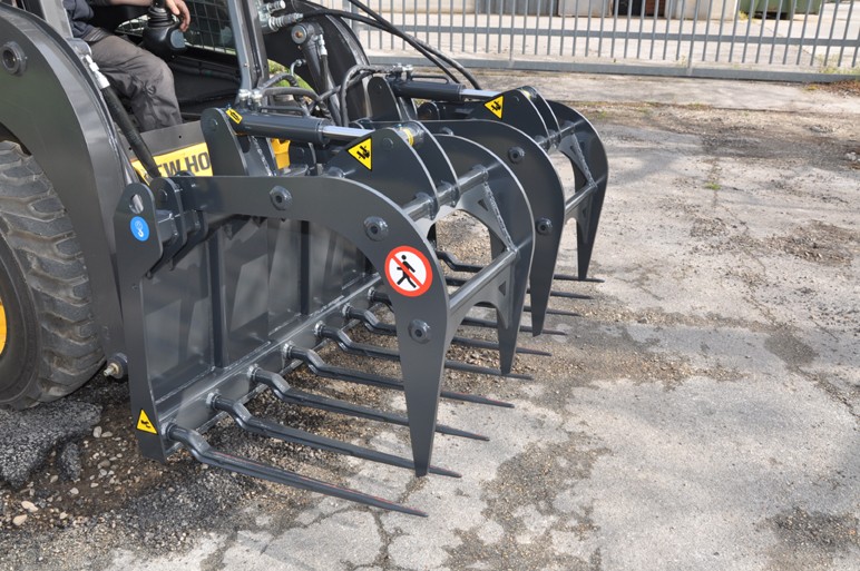 agricultural-grapple-fork-for-skid-steer-loaders