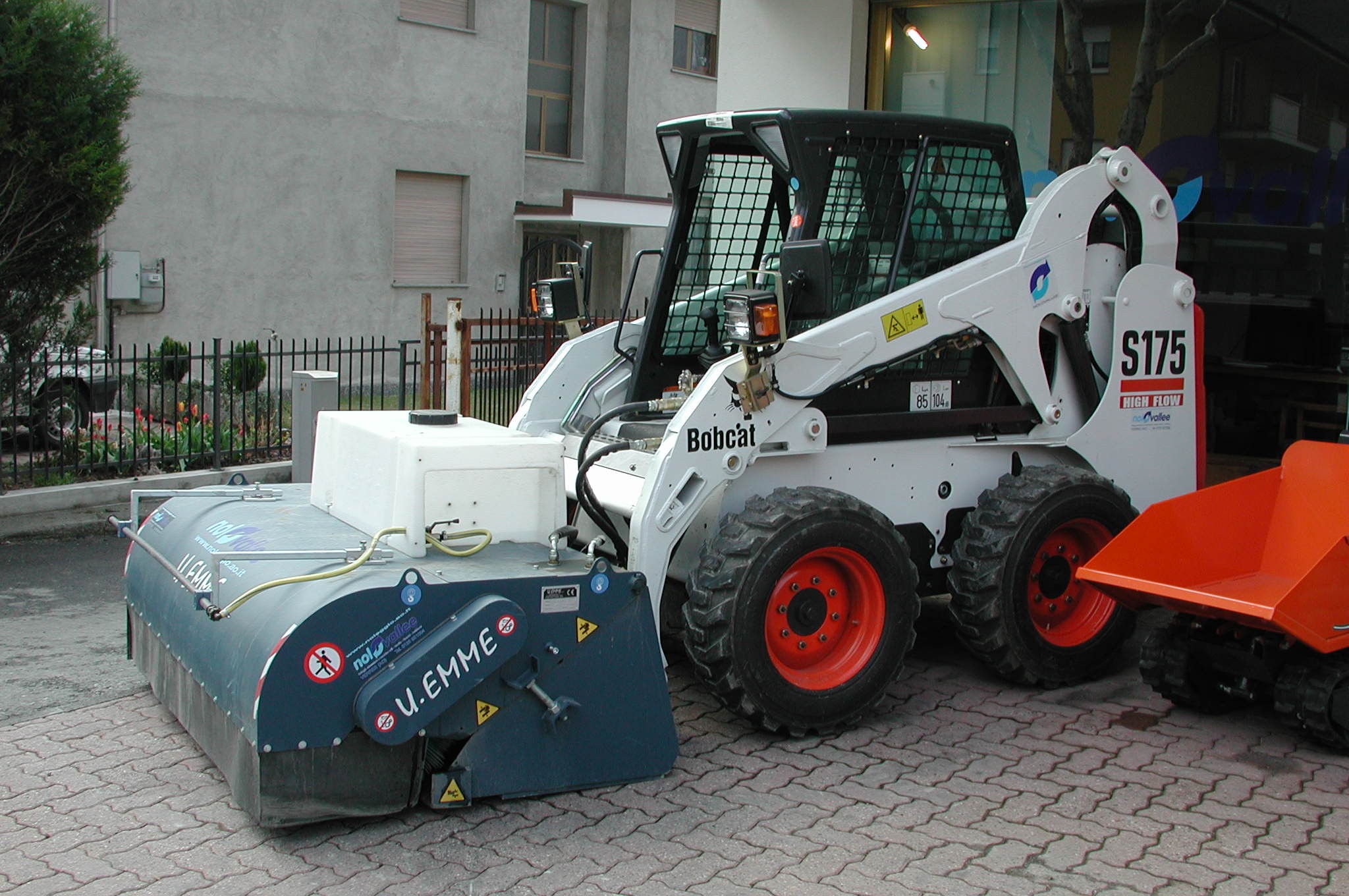 spazzatrice per bobcat